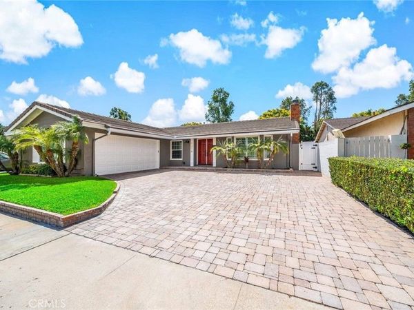 1216 E Clifpark Way, Anaheim, CA 92805