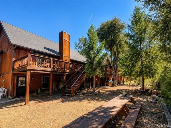 2205 Freeman Drive, Pine Mountain Club, CA 93225