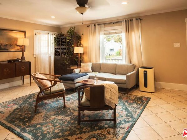 4224 E 11th Street, Long Beach, CA 90804