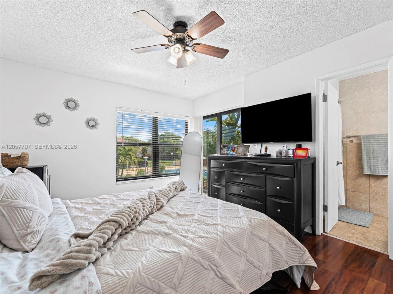 501 NW 98th Ct , Unit 501, Miami, FL 33172 Photo