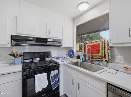 380 Magnolia Way, Reno, NV 89506 Photo