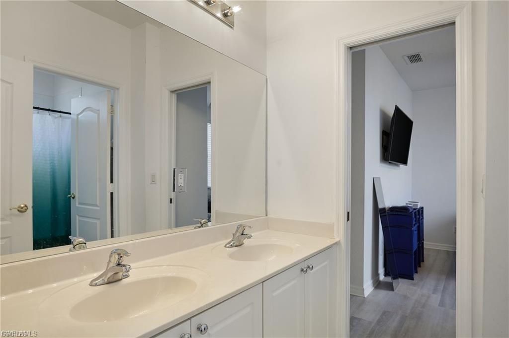 9130 Spring Mountain Way , Fort Myers, FL 33908 Photo