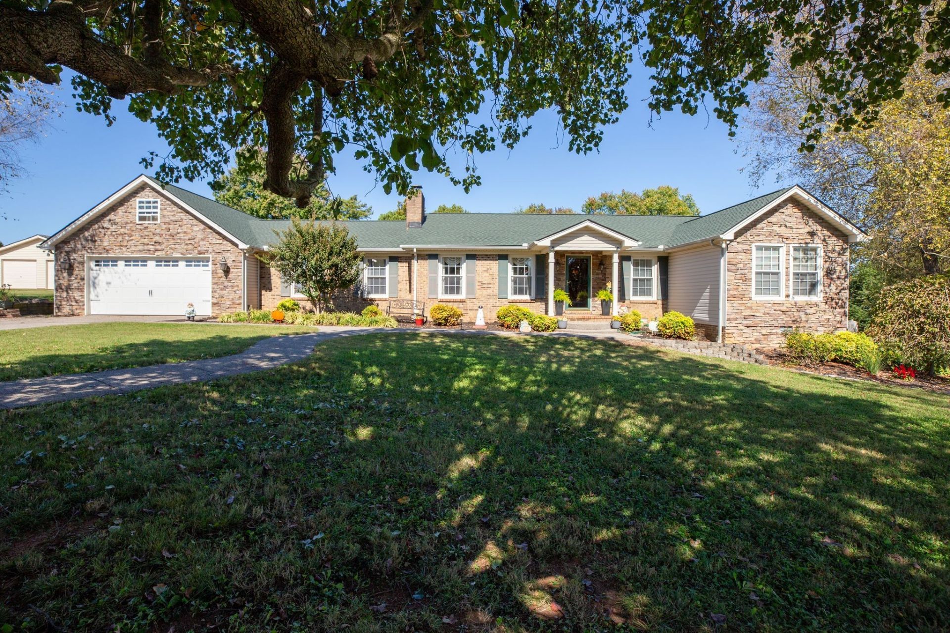 2722 Highland Park Dr, Murfreesboro, TN 37129 Main Photo