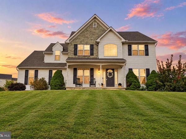 739 MONARCH DRIVE, YORK, PA 17403