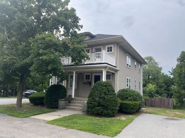 206 Nahant St, Unit 2, Wakefield, MA 01880