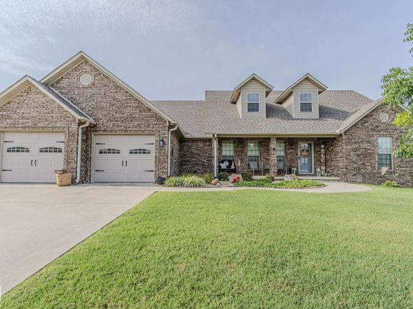 4402 Ridgefield Drive, Paragould, AR 72450