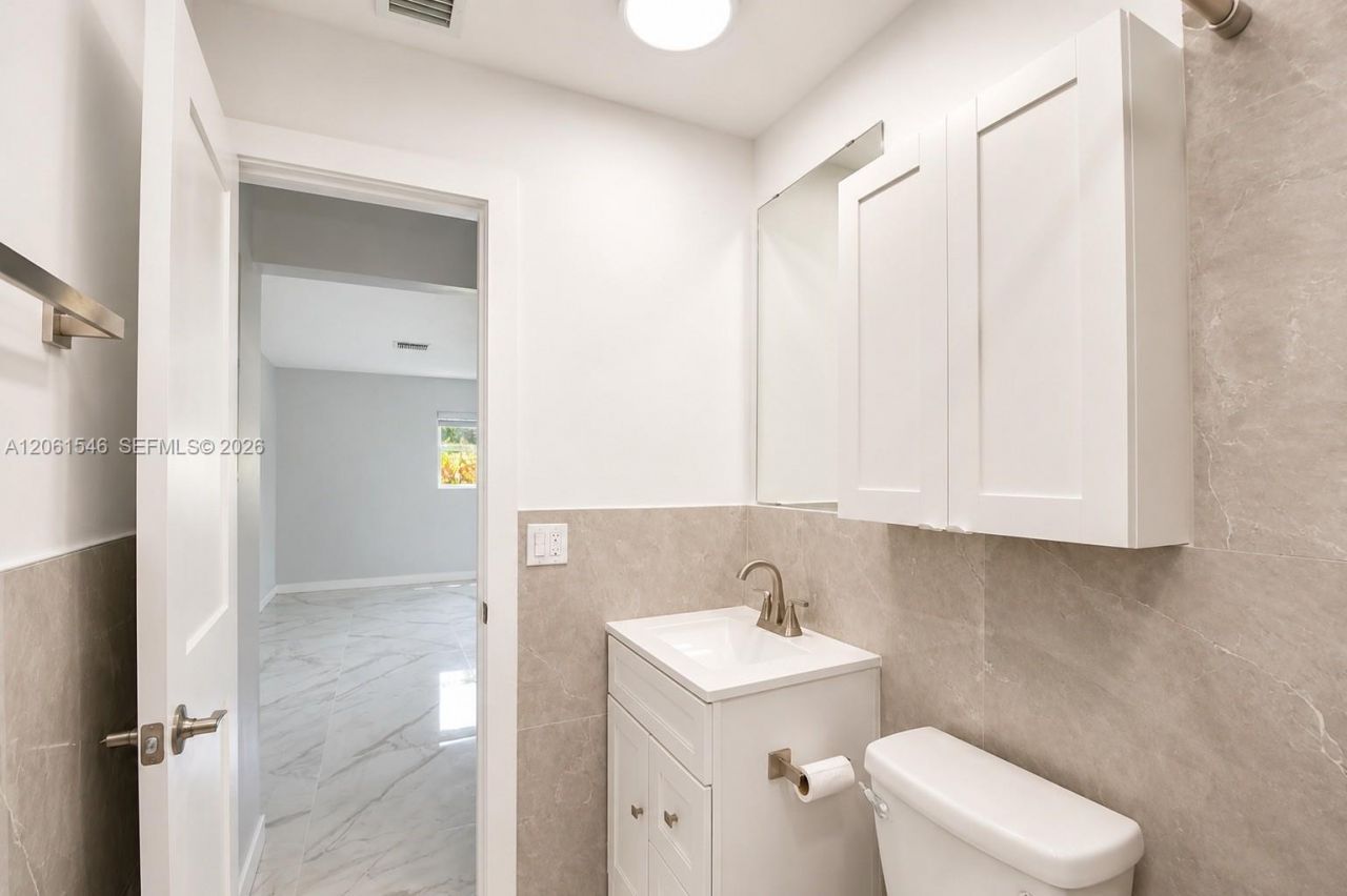 2611 SW 13th Ave, Unit 1-2, Fort Lauderdale, FL 33315 Photo