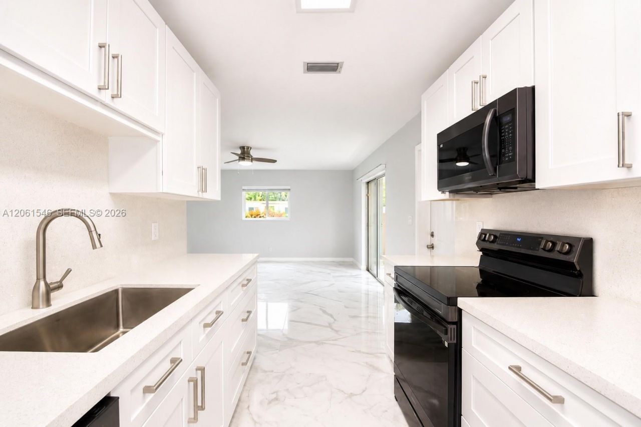 2611 SW 13th Ave, Unit 1-2, Fort Lauderdale, FL 33315 Photo