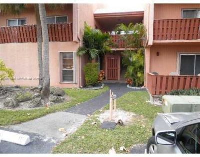 8905 NW 28th Dr, Unit 13, Coral Springs, FL 33065 Photo