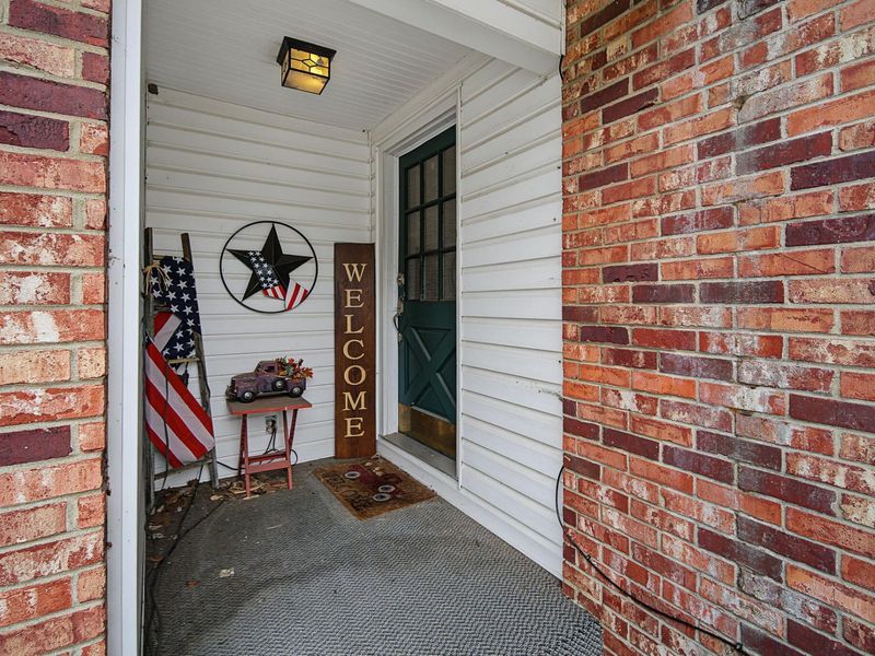 5295 David Drive, Tipp City, OH 45371 Photo 4