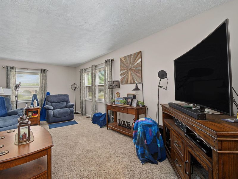5295 David Drive, Tipp City, OH 45371 Photo 7