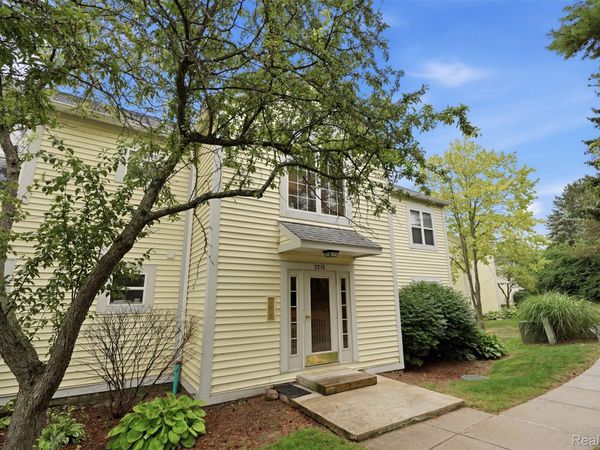 2215 S Huron Parkway, Unit 1, Ann Arbor, Mi 48104