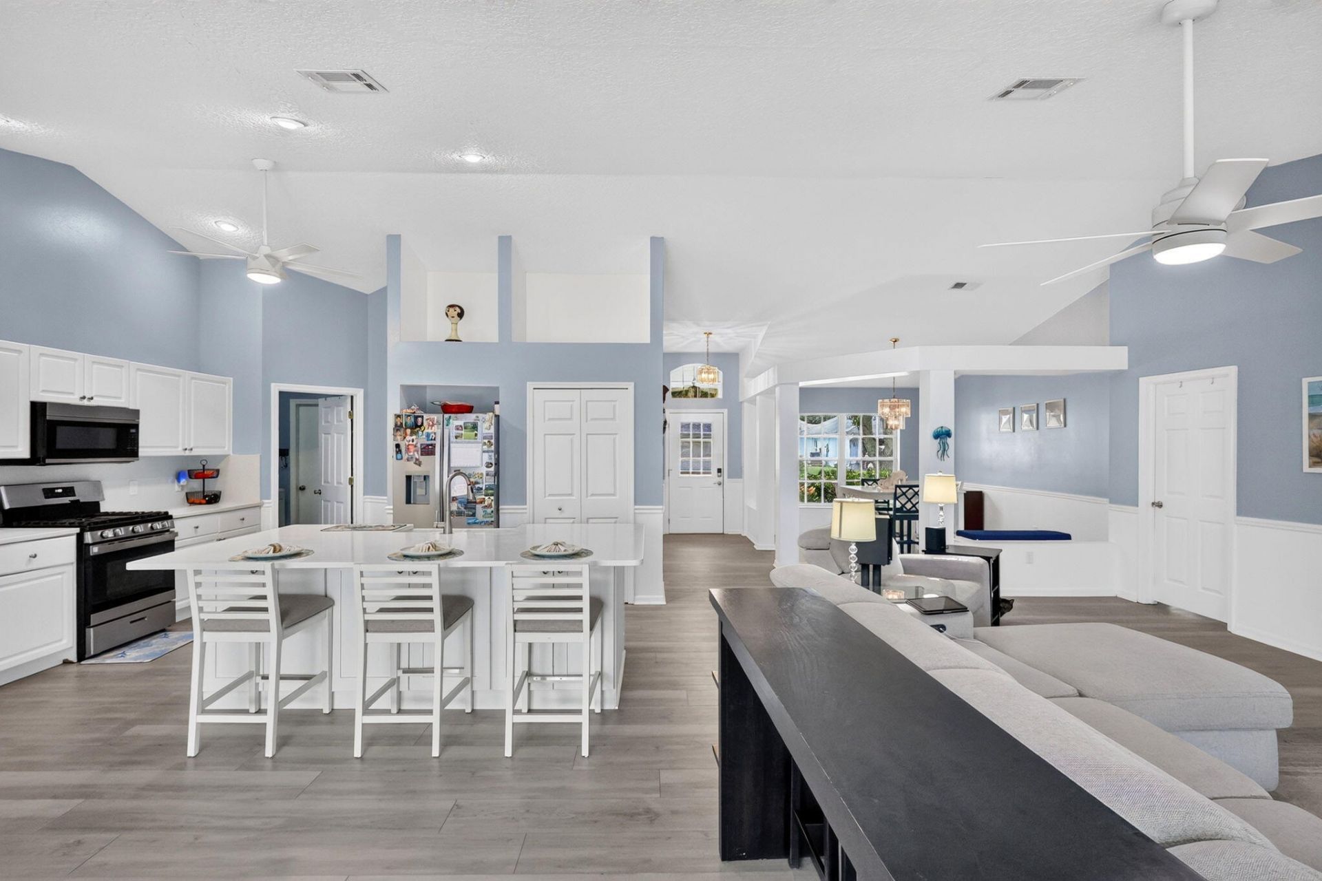 8295 Sandpine Circle, Port Saint Lucie, FL 34952 Photo
