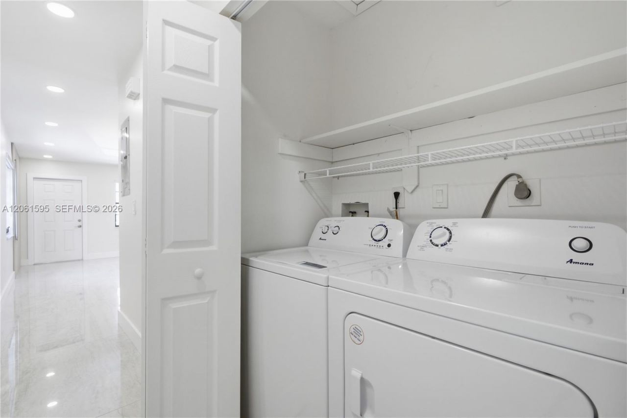 4250 W 10th Ave, Unit 4250, Hialeah, FL 33012 Photo