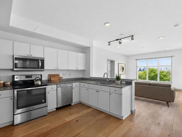 400 Herron Dr, Unit 421, Nashville, TN 37210