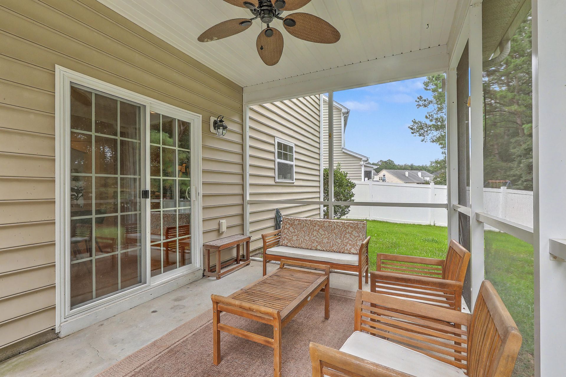 409 Fetterbush Drive Photo 31