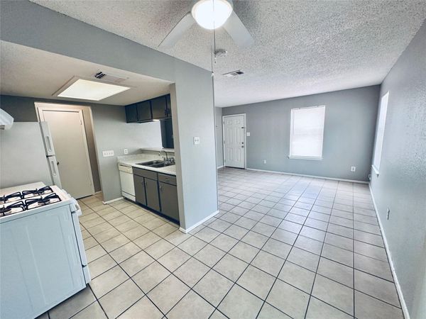 5305 Woodland Oaks CT, Unit A, Austin, TX 78744
