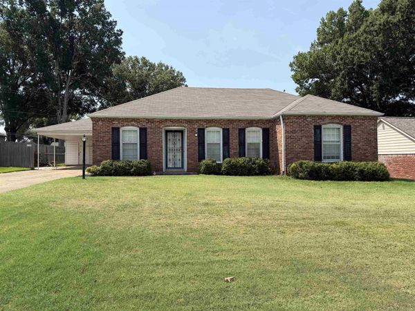 5327 QUINCE RD, Memphis, TN 38119