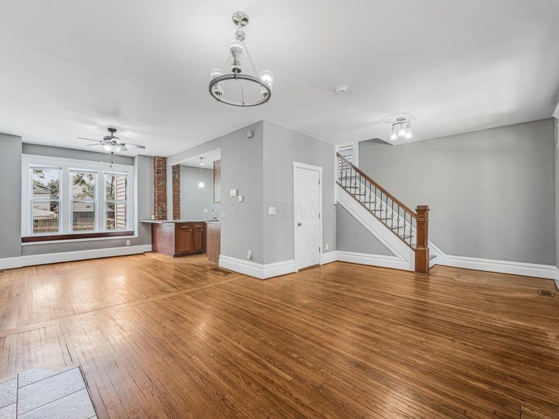 951 S Champion Avenue, Columbus, OH 43206 Photo 13