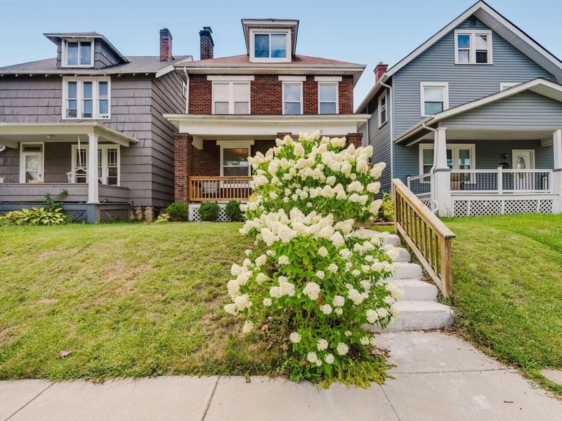 951 S Champion Avenue, Columbus, OH 43206 Photo 2