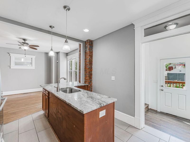 951 S Champion Avenue, Columbus, OH 43206 Photo 22
