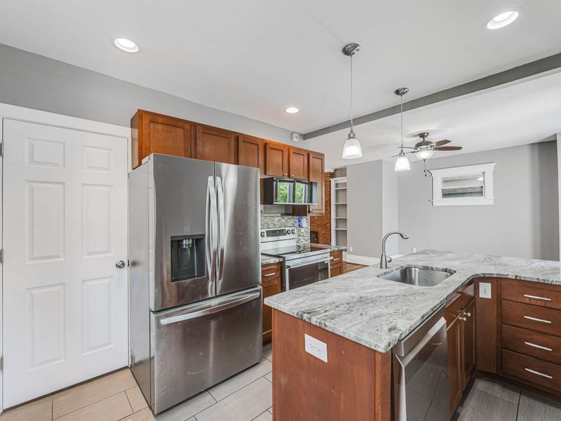 951 S Champion Avenue, Columbus, OH 43206 Photo 23