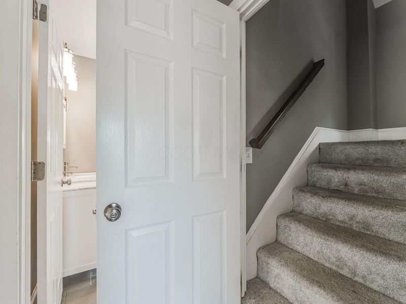 951 S Champion Avenue, Columbus, OH 43206 Photo 44