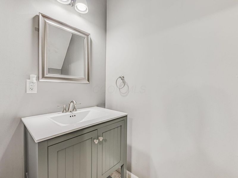 951 S Champion Avenue, Columbus, OH 43206 Photo 53