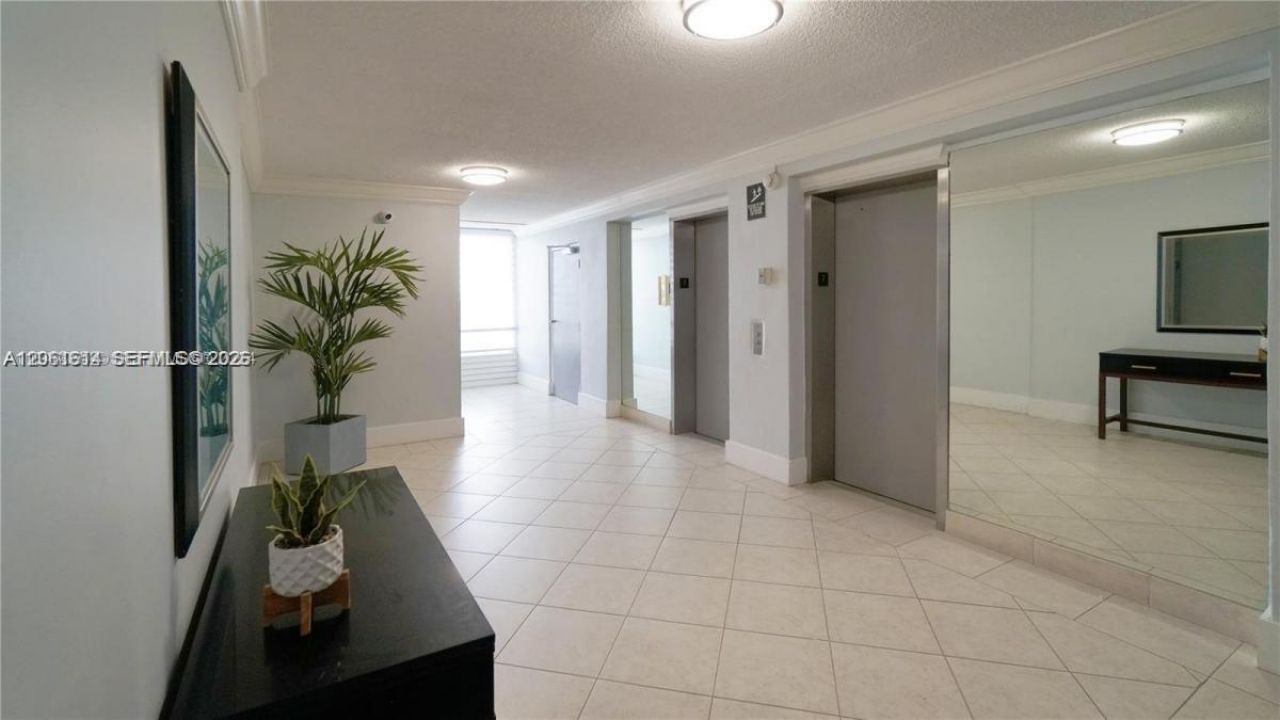 2020 NE 135th St, Unit 710, North Miami, FL 33181 Photo