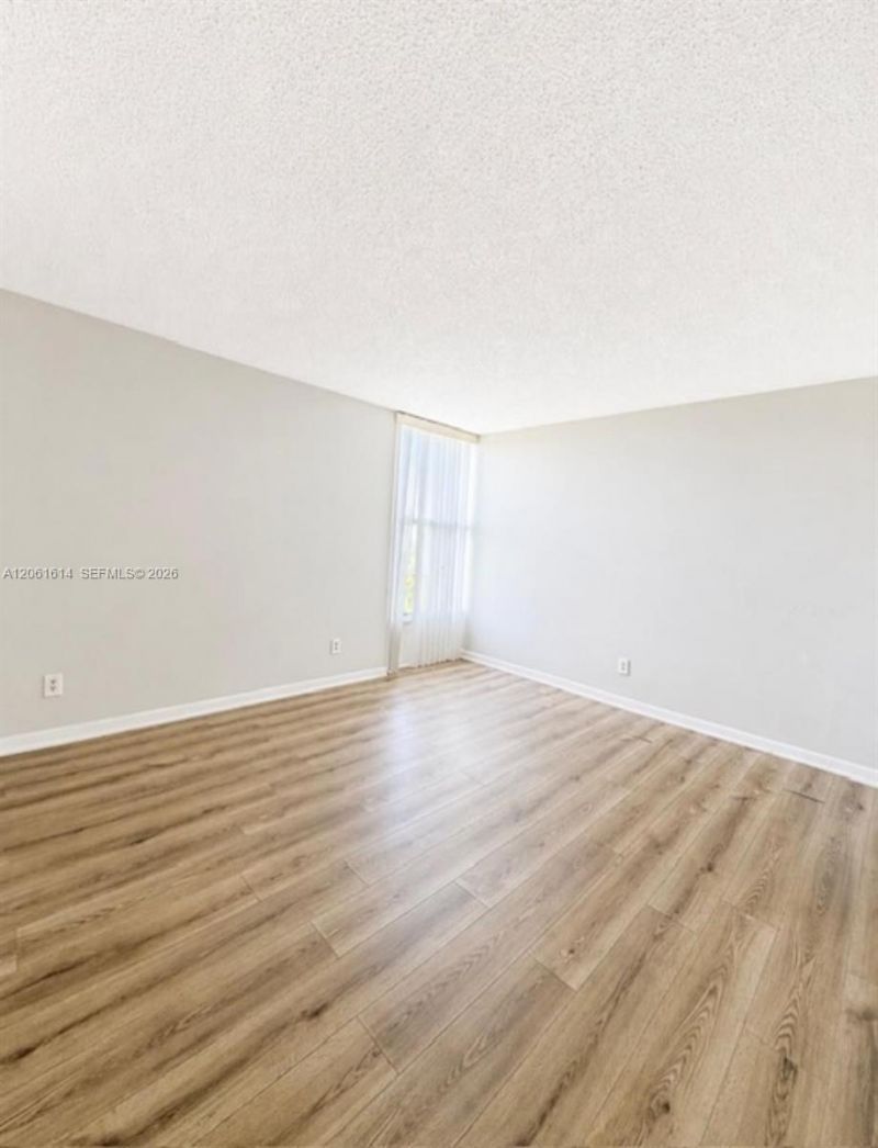 2020 NE 135th St, Unit 710, North Miami, FL 33181 Photo