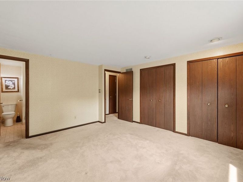 20548 Holly Circle, Strongsville, OH 44149 Photo 29