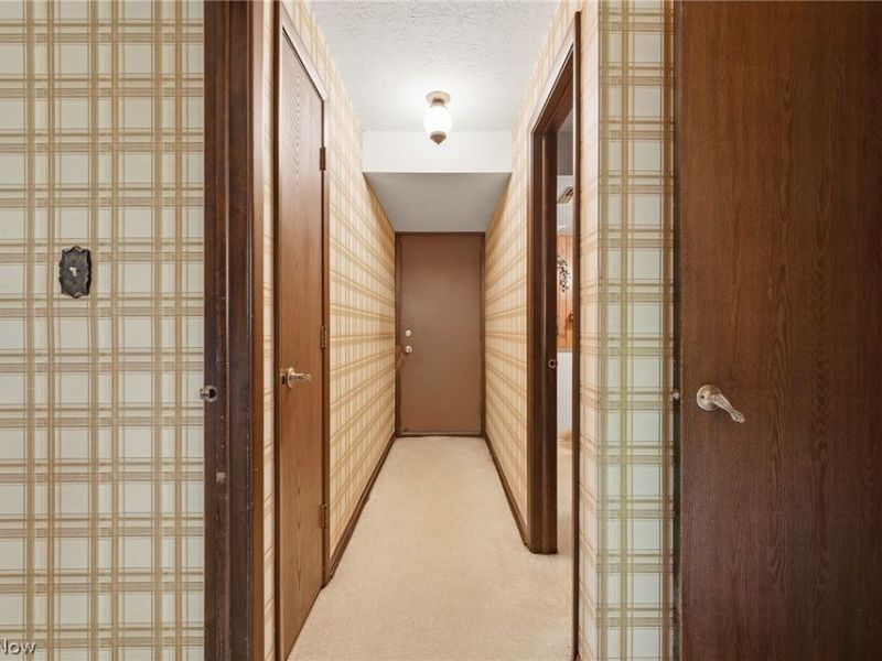 20548 Holly Circle, Strongsville, OH 44149 Photo 31