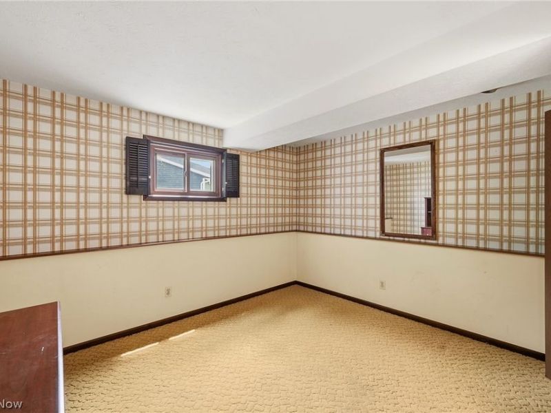 20548 Holly Circle, Strongsville, OH 44149 Photo 32