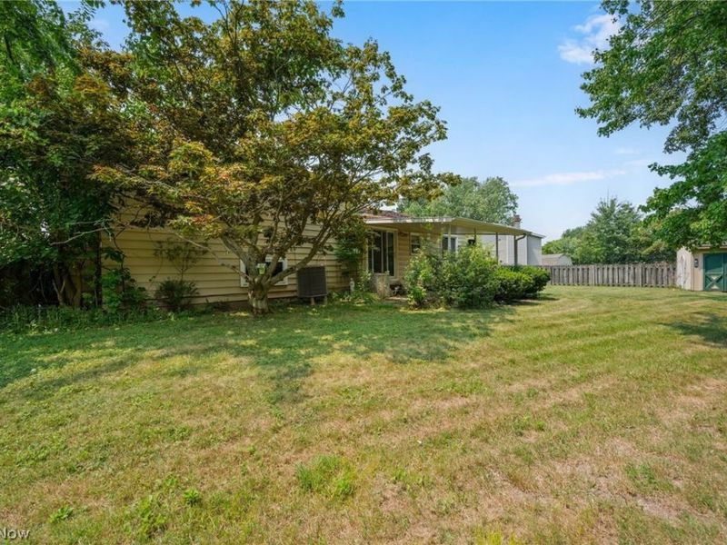 20548 Holly Circle, Strongsville, OH 44149 Photo 40
