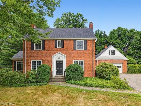 7250 Brecksville Road , Independence, OH 44131