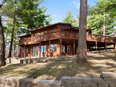 31291 Lawrence Drive , Cushing, MN 56443