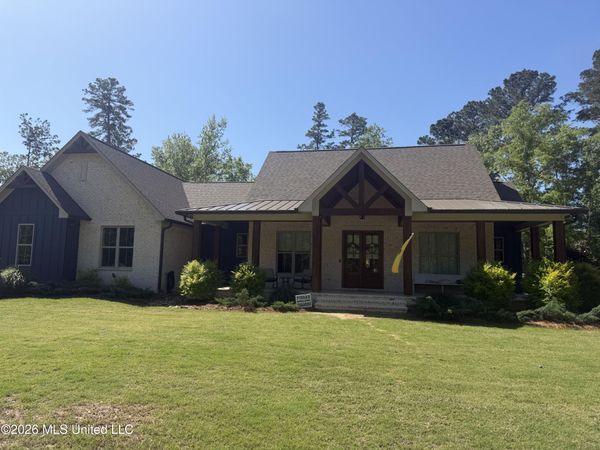 678 E Stull Road, Brandon, MS 39047