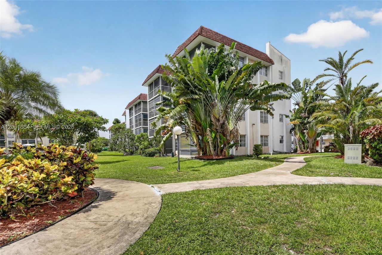 3531 Inverrary Dr , Unit 101, Lauderhill, FL 33319 Photo