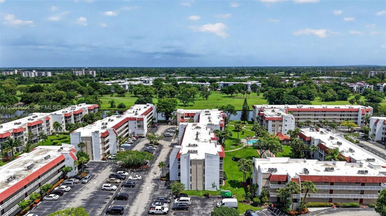 3531 Inverrary Dr , Unit 101, Lauderhill, FL 33319 Photo