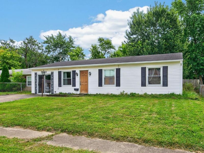 3451 Hollyglen Court, Colerain Township, OH 45251 Photo 2