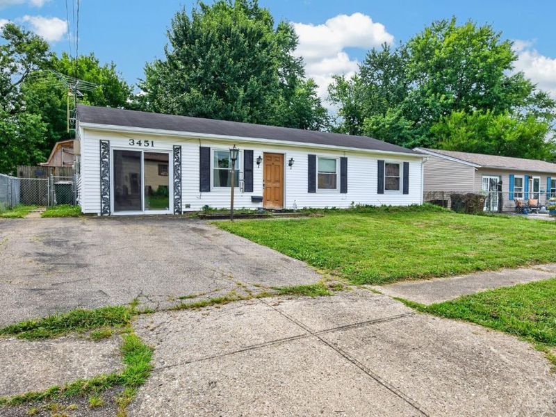 3451 Hollyglen Court, Colerain Township, OH 45251 Photo 3
