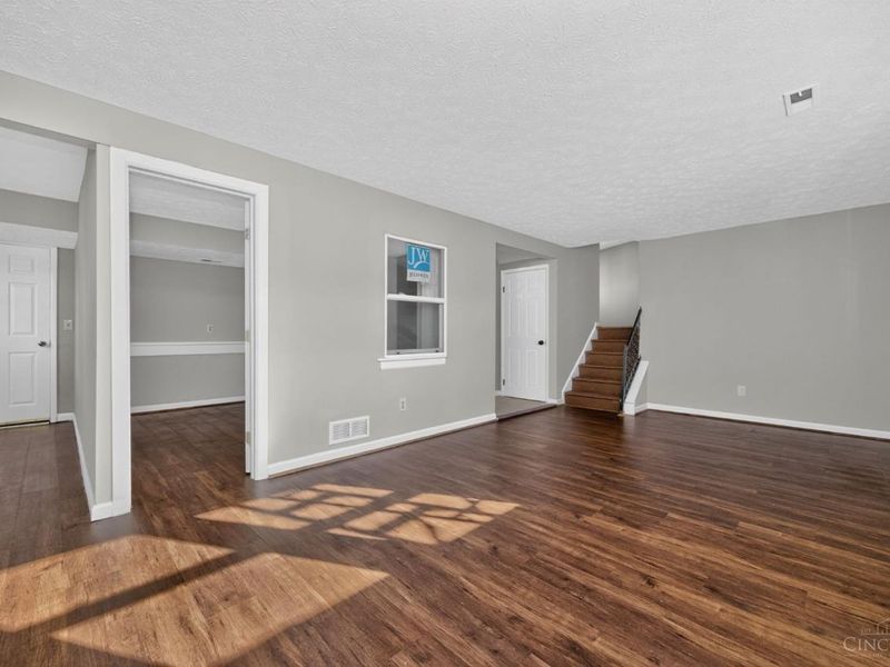 11255 Logenberry Circle, Cincinnati, OH 45240 Photo 28