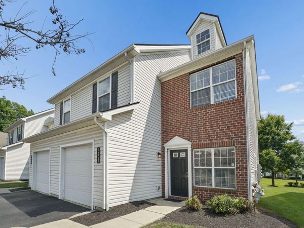2018 River Rock Way, Reynoldsburg, OH 43068
