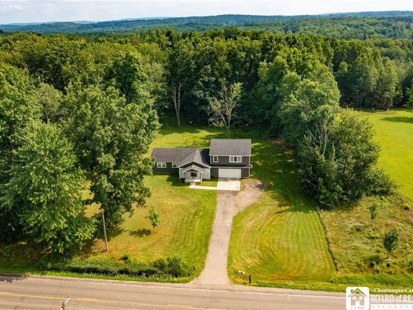 2855 Donelson Road , Jamestown, NY 14701