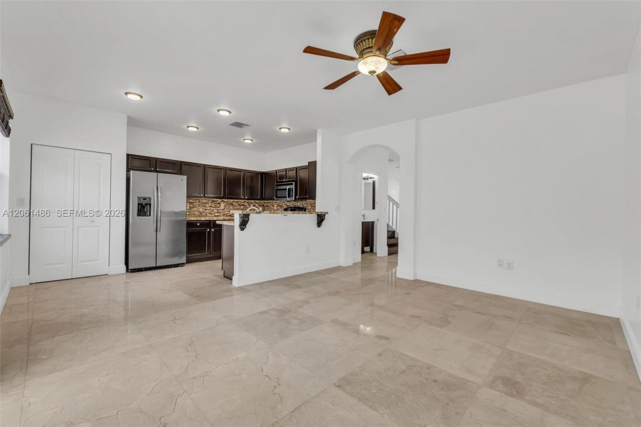 3353 W 90th St , Hialeah, FL 33018 Photo