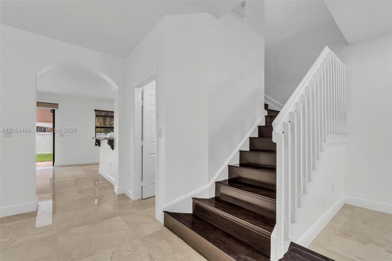 3353 W 90th St , Hialeah, FL 33018 Photo