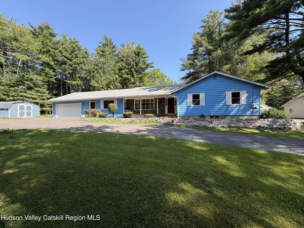 22 Elm Lane Lane, Greenville, NY 12083