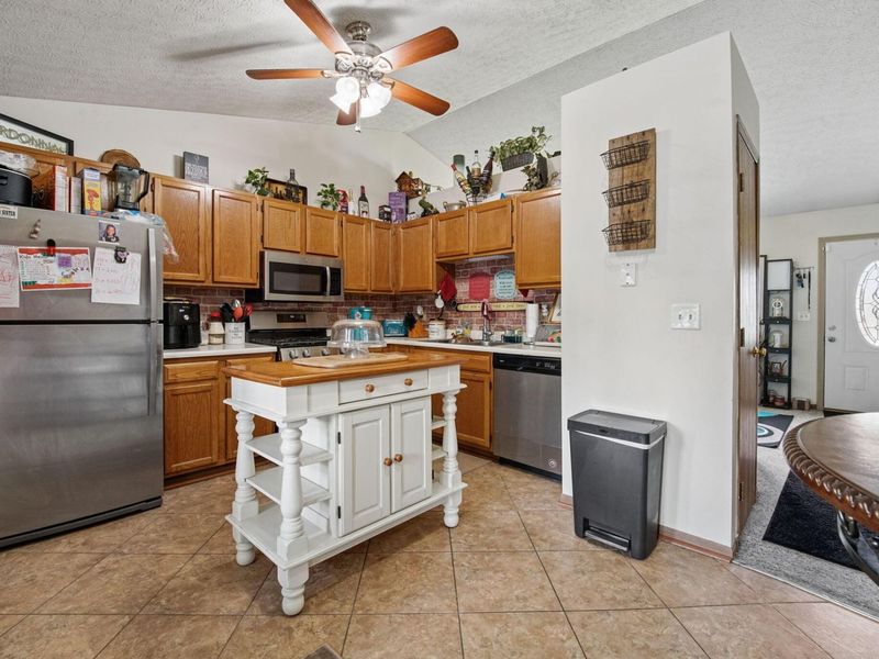 2513 Stegner Road, Obetz, OH 43207 Photo 11