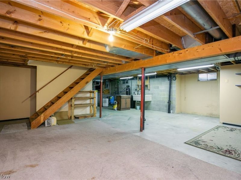 9786 Hocking Street NW, Massillon, OH 44646 Photo 38