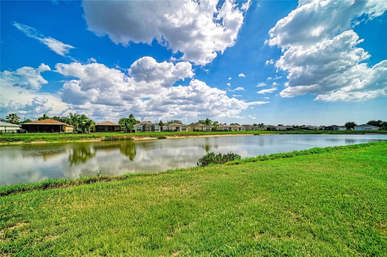9947 52nd Street E, Parrish, FL 34219 Photo